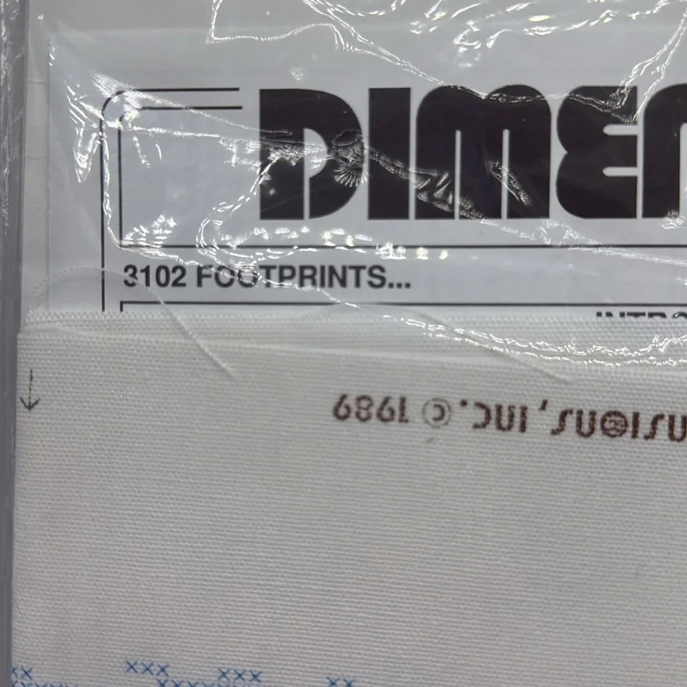 Vintage Unopened Dimensions Stamped Cross Stitch Kit FOOTPRINTS
